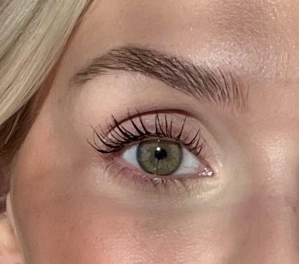 Hypoallergenic Mascara Sensitive Eyes - Smudge-Proof, Sweatproof, Lengthening Mascara with amazing separation of the lashes - Vegan, Non Toxic Mascara Black (Black, 9 ml)