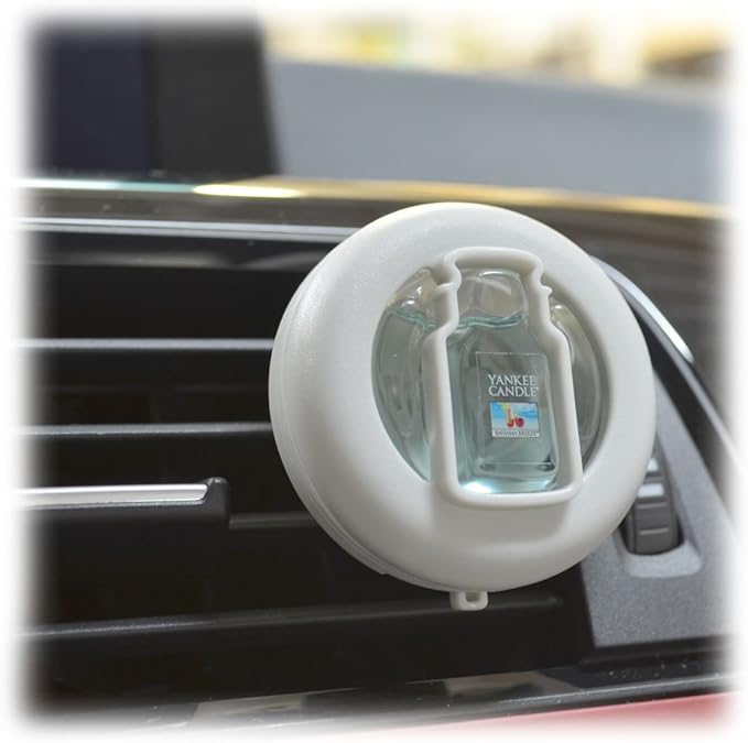 Yankee Candle Smart Scent Vent Clip, Bahama Breeze Tropical Fruit, Car Air Freshener Odor Neutralizer for Automotive Vents with Adjustable Fragrance Strength, 1 Count (Pack of 4)