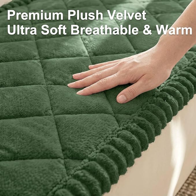 Smiry Fuzzy Couch Cover for Dogs, Non Slip Washable Pet Sofa Cover, Scratch Proof Hair Resistant Plush Sofa Slipcover, Pet Friendly Couch Cushion Protector for Cat, Green, 27.6" x 59"