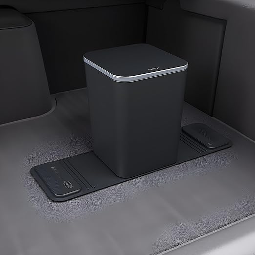 Mini Car Trash Can with Press Lid, Leakproof One-Piece Design, ABS Plastic Garbage Bin with Stainless Steel Spring for Auto Interior (Black)