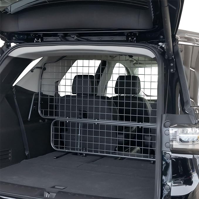 TRAVALL Compatible with Chevrolet Traverse (2017-2021) Dog Car Barrier Guard Custom Fit Heavy Duty Steel Mesh Trunk Divider Safety Travel Premium Luggage Cargo Barrier Backseat Protection