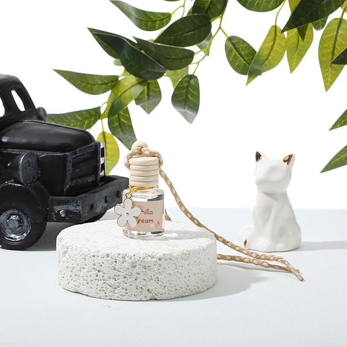 Siifert 2 Sets Hanging Car Air Freshener and Essential Oil Diffuser, Car Air Freshener Daisy Essential Oil Diffuser Long Lasting Automobile Aromatherapy(White,Vanilla Cream)