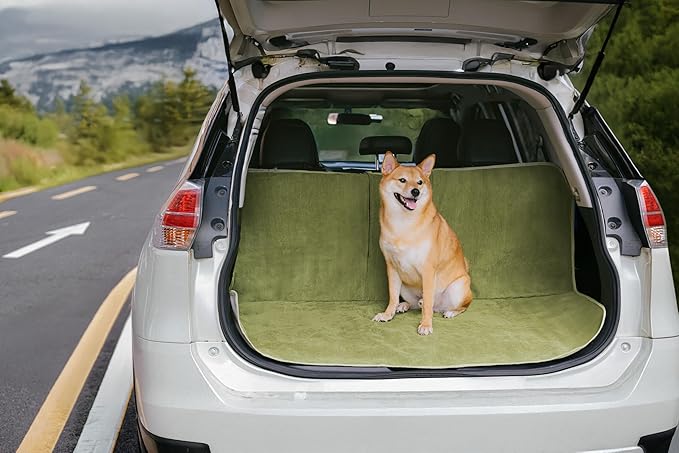 FUNNY FUZZY Dog Car Seat Cover for Back Seat, Back Seat Pet Cover for Dogs Waterproof, Scratchproof Dog Backseat Cover, Non-Slip Bench Car Seat Protector, Universal Fit Most Cars, SUVs, Trucks, Green